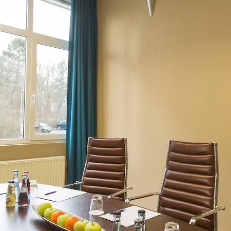 Scotty & Emily 4* Ulm