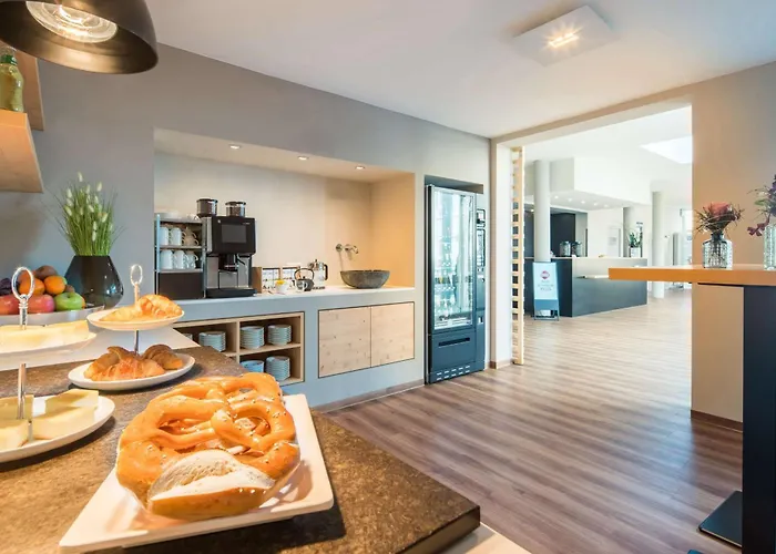 Scotty & Emily Hotell Ulm