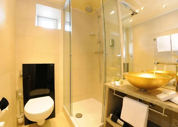 Scotty & Emily Hotell Ulm