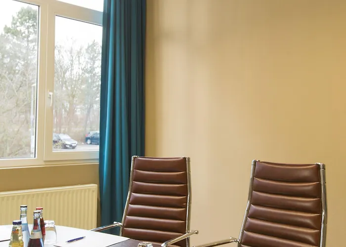 Scotty & Emily 4* Ulm